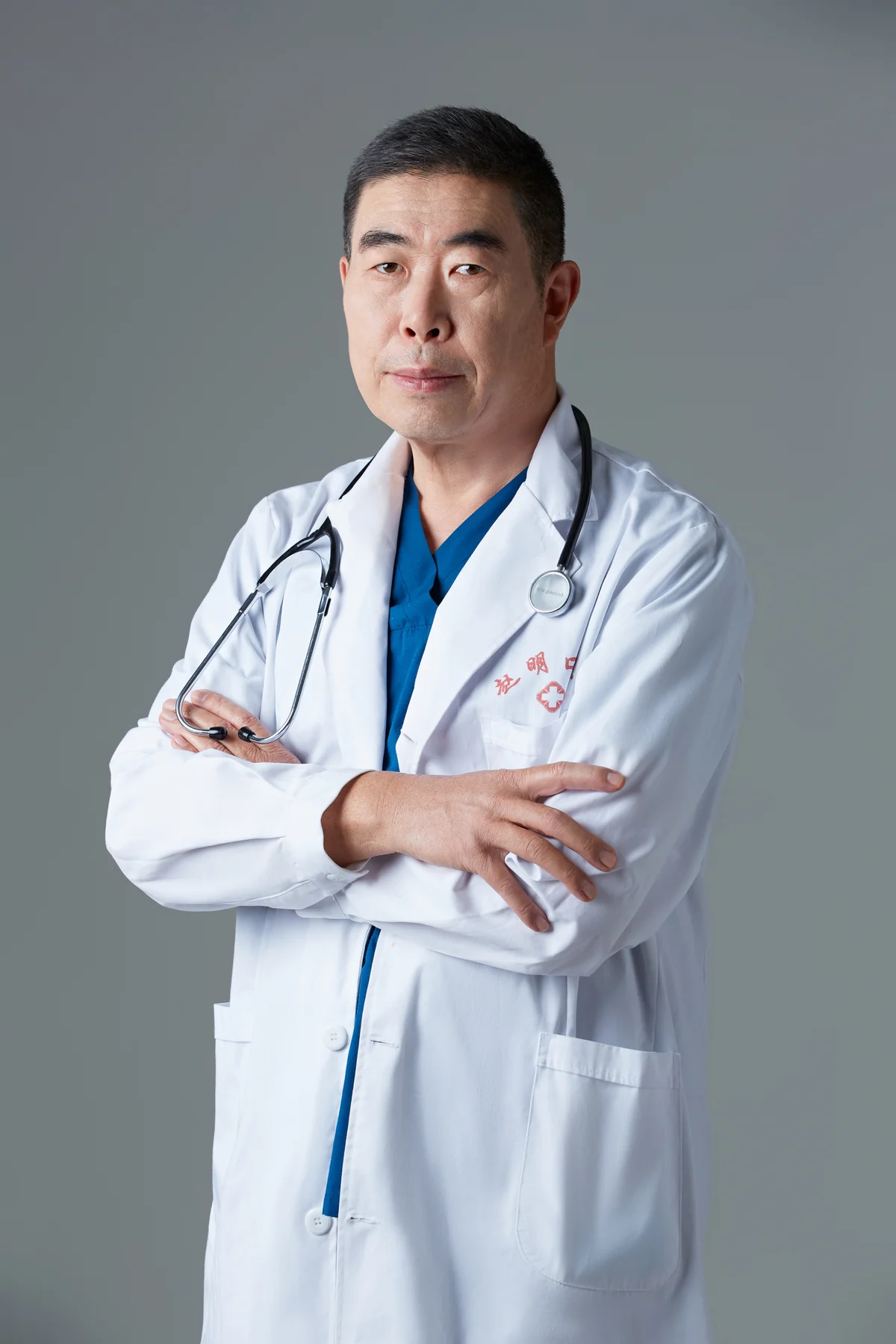 赵明创始人 · 口腔医师形象照