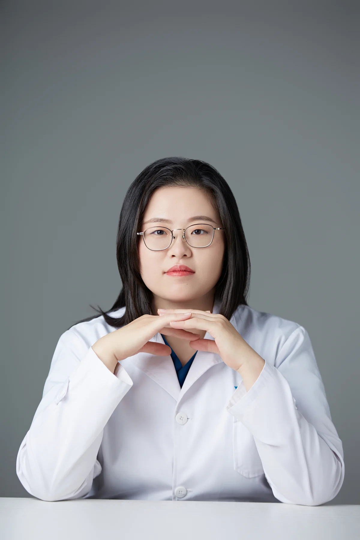 赵青院长 · 执业医师形象照